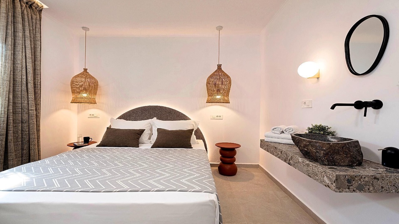 Photo of Bedroom in Paralia Kourna