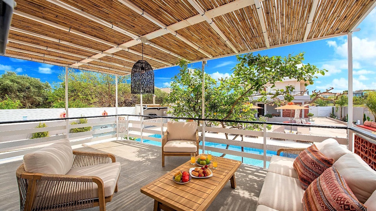 Photo of Patio Balcony in Paralia Kourna
