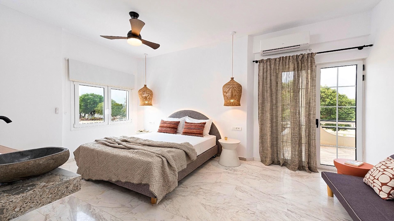 Photo of Bedroom in Paralia Kourna