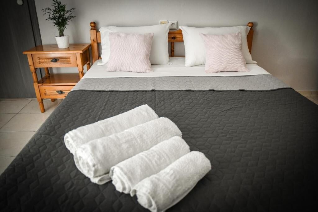 Photo of Bedroom in Petaloudes