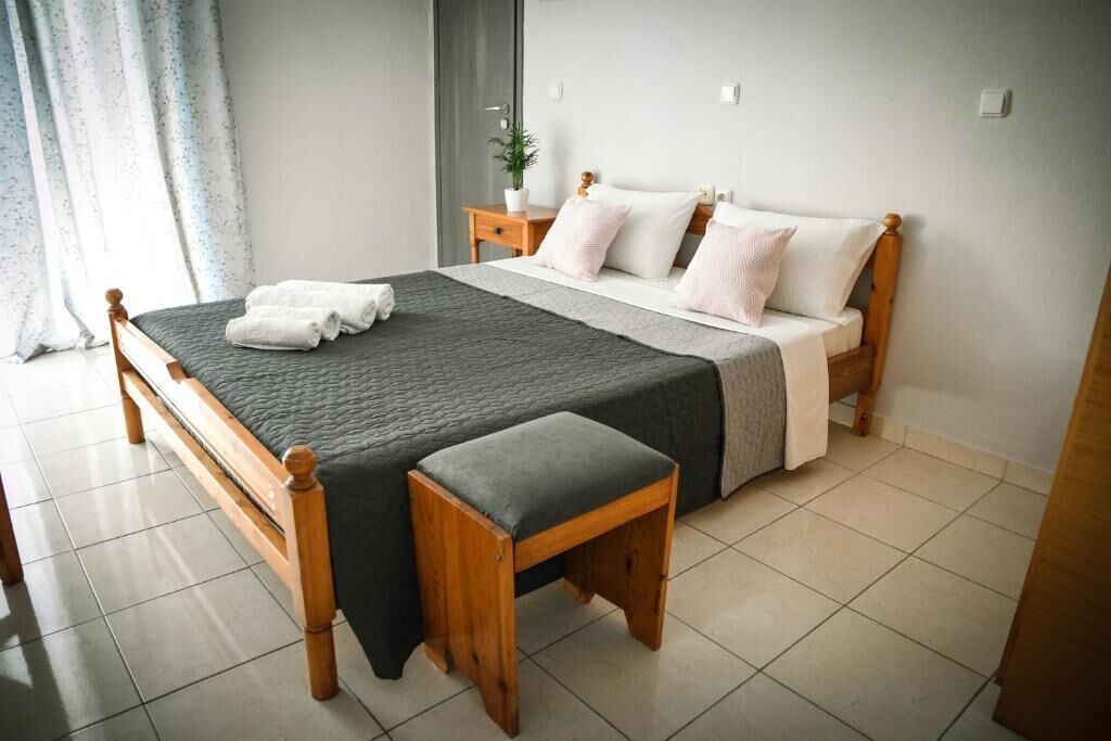 Photo of Bedroom in Petaloudes