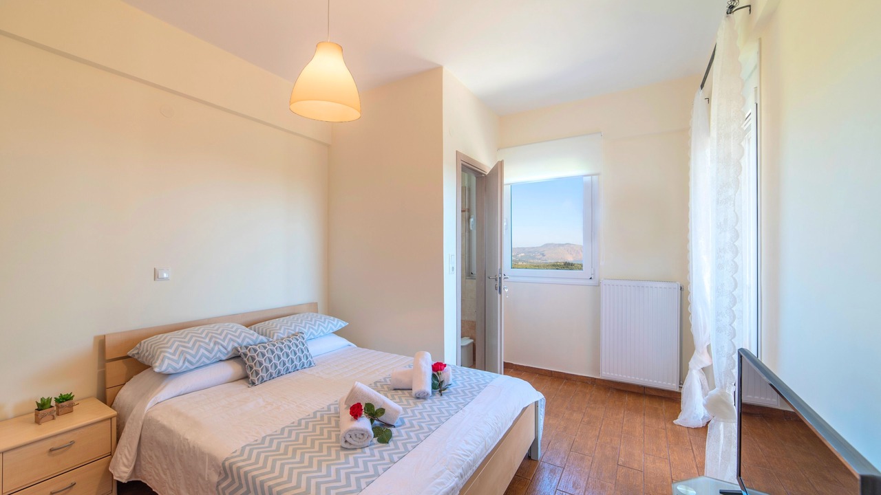 Photo of Bedroom in Filaki
