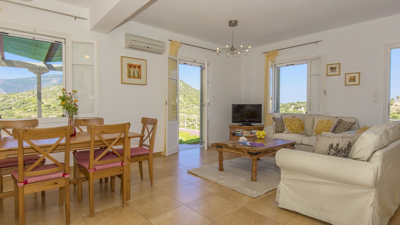Photo of Livingroom in Vathy
