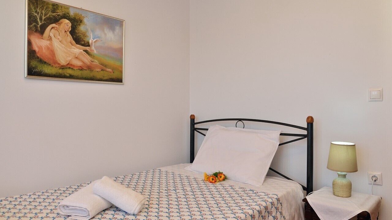 Photo of Bedroom in Melissourgio