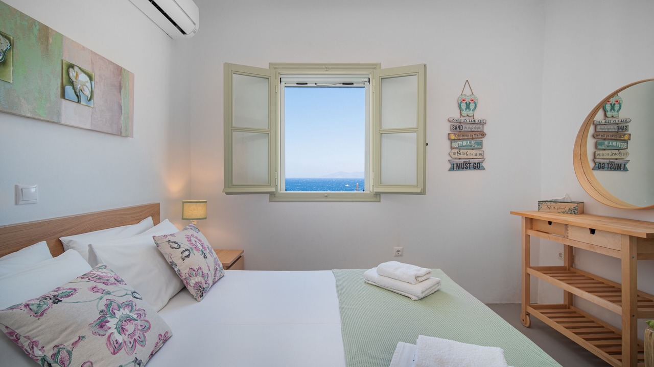 Photo of Bedroom in Serifos