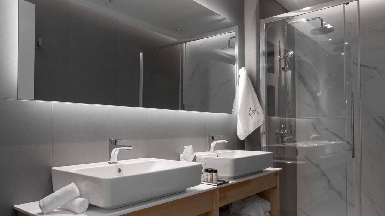 Photo of Bathroom in Kallithea