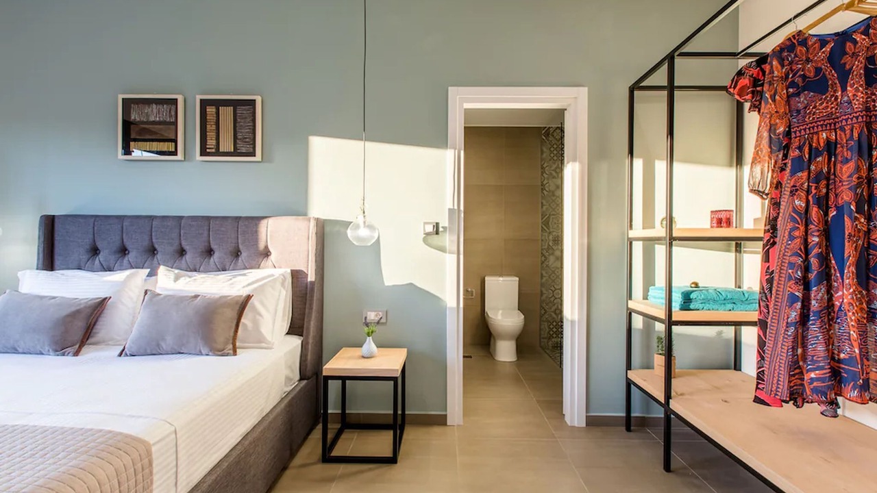 Photo of Bedroom in Alikianos
