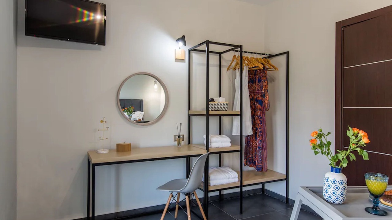 Photo of Bedroom in Alikianos