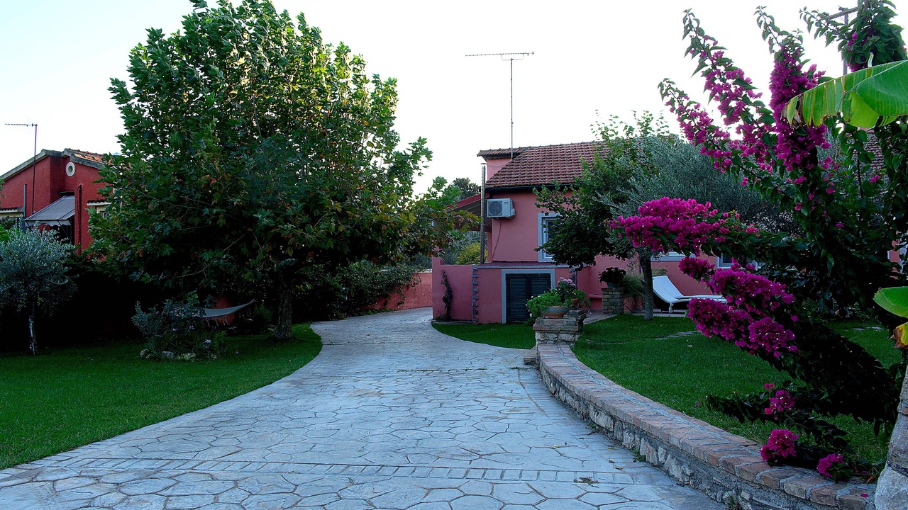 Photo of Outdoor in Skripero