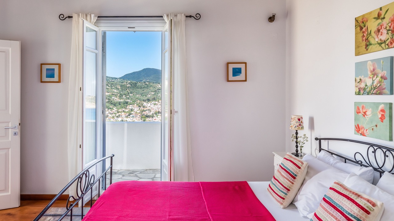 Photo of Bedroom in Skopelos