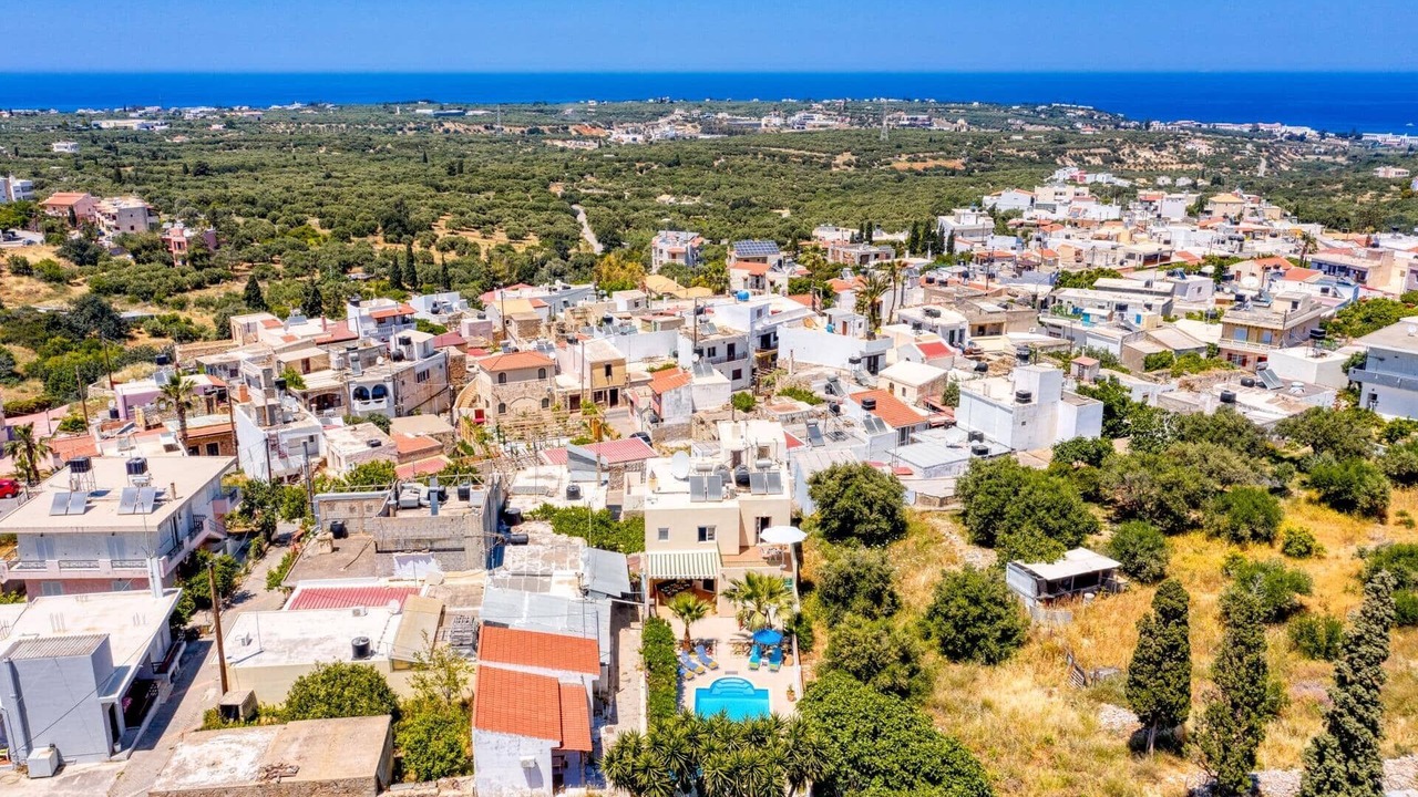 Photo of Others in Old Hersonissos