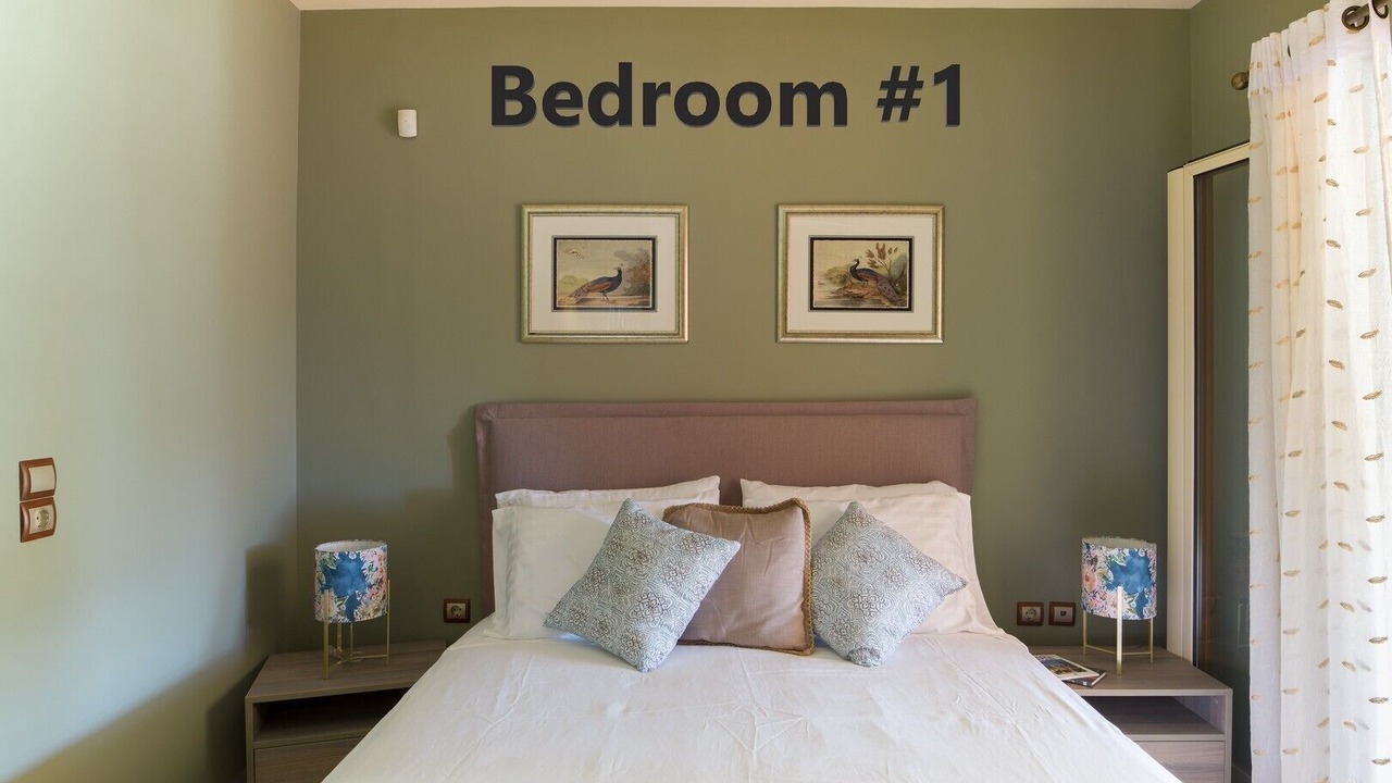Photo of Bedroom in Menegata