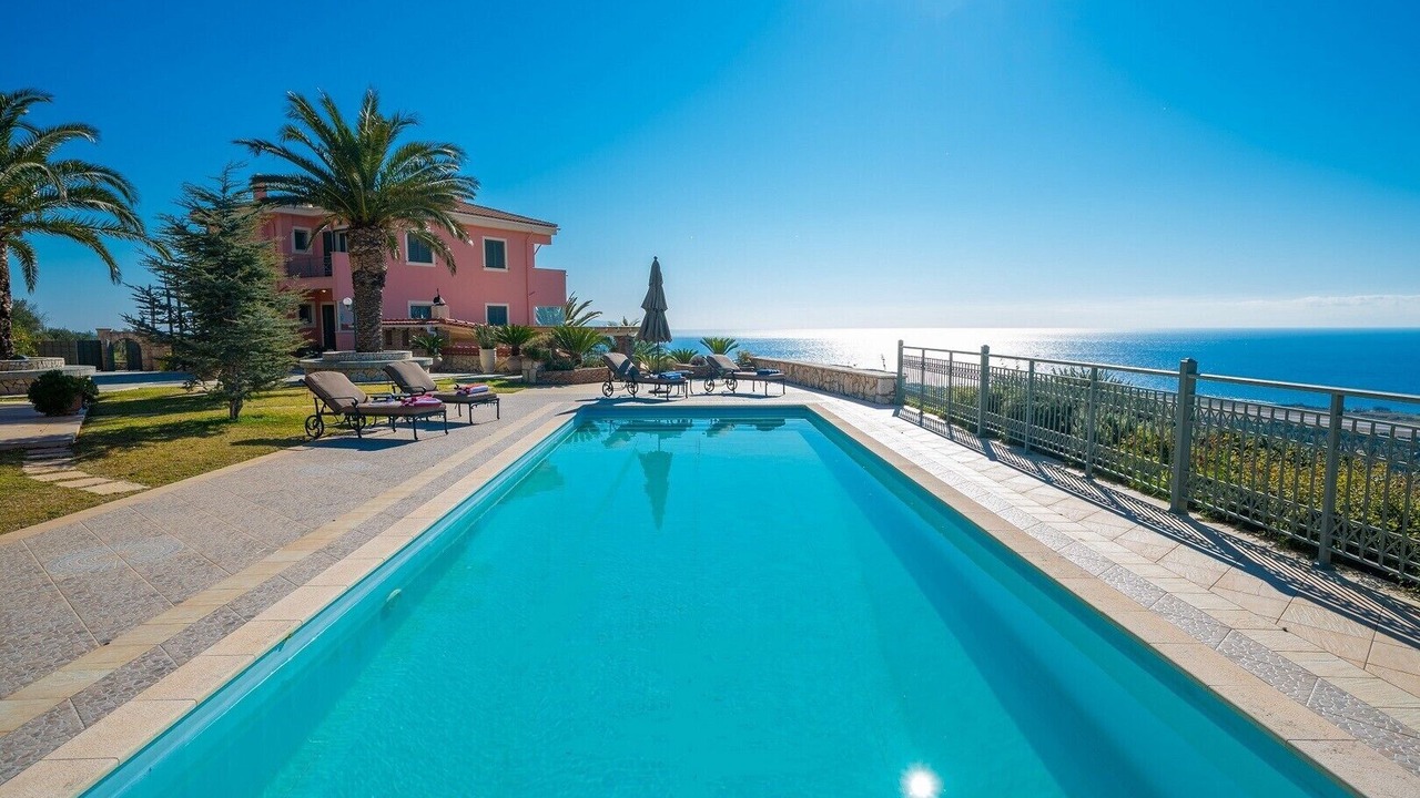 Photo of Outdoor in Menegata