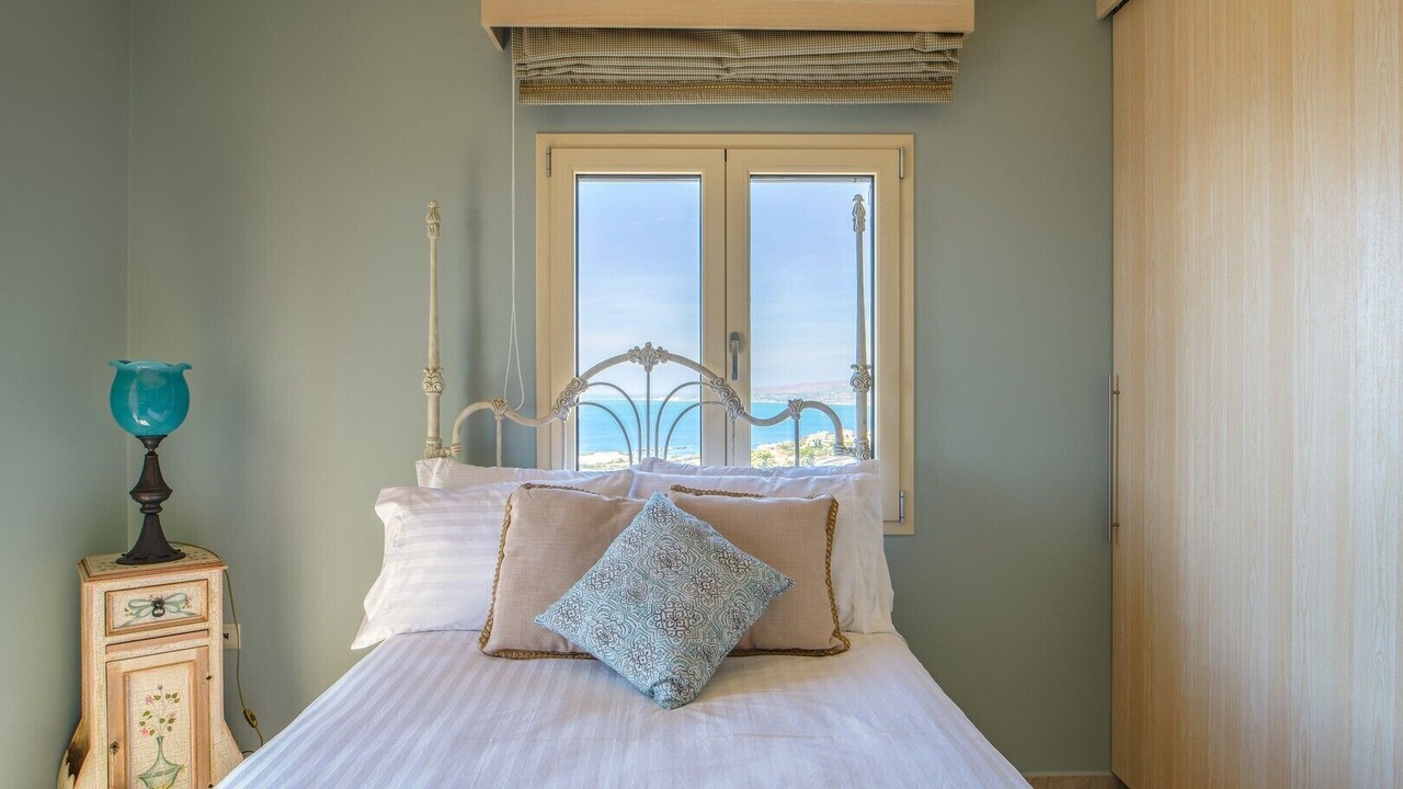 Photo of Bedroom in Menegata