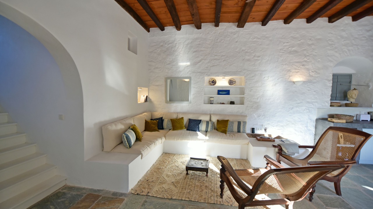 Photo of Livingroom in idhra
