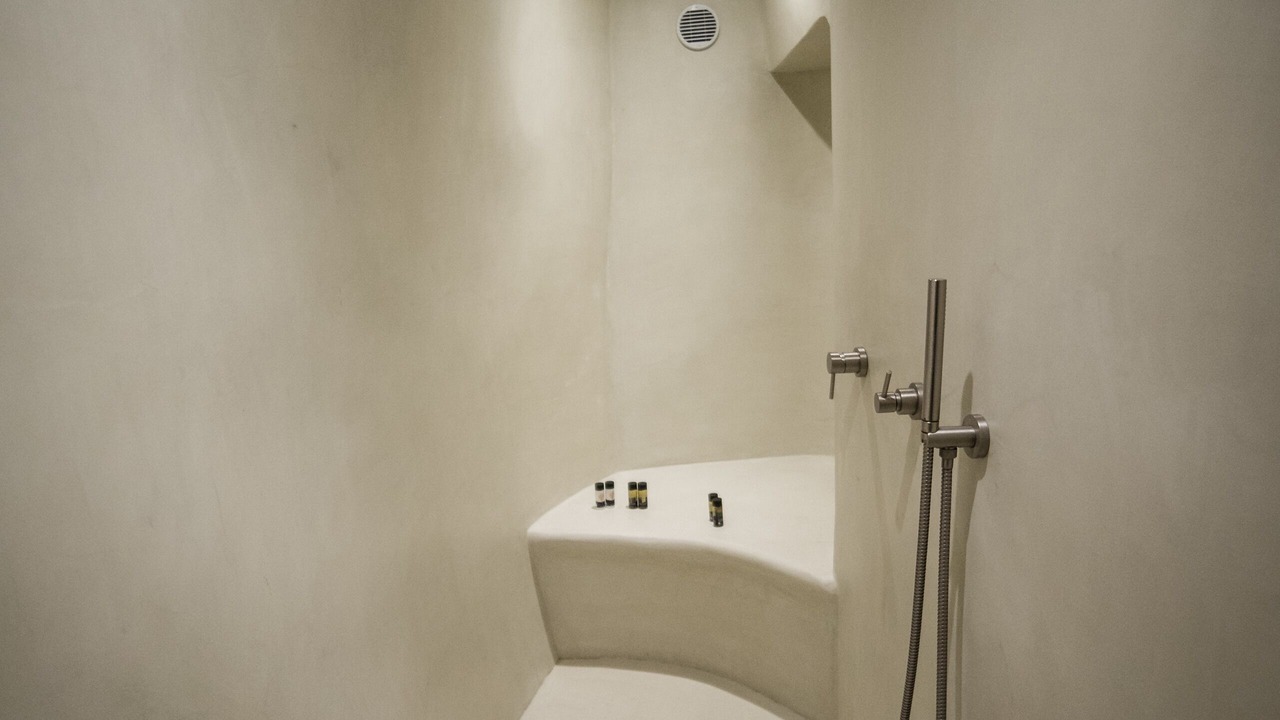 Photo of Bathroom in Kamari