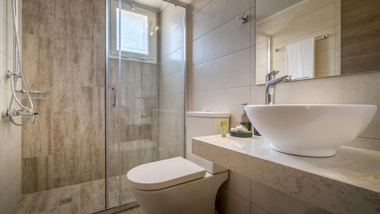 Photo of Bathroom in Fiolitis