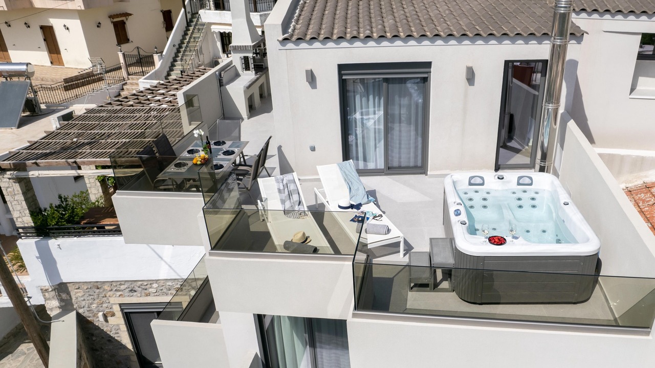 Photo of Patio Balcony in Spilion
