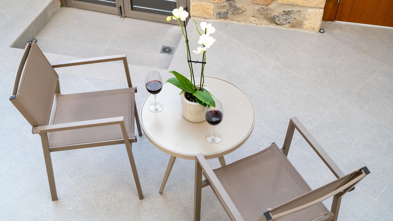 Photo of Patio Balcony in Spilion