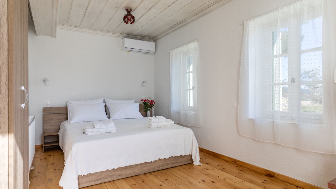 Photo of Bedroom in Skopelos