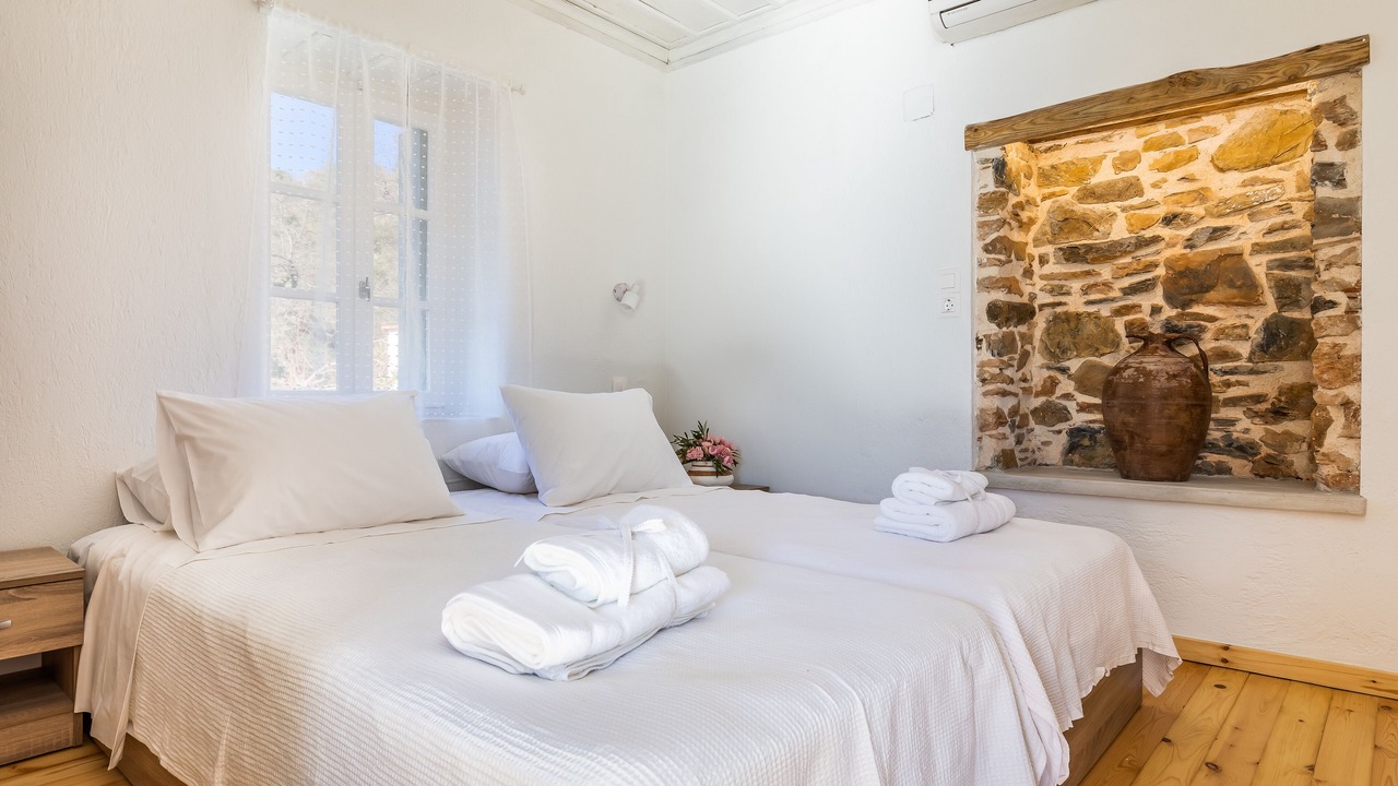 Photo of Bedroom in Skopelos