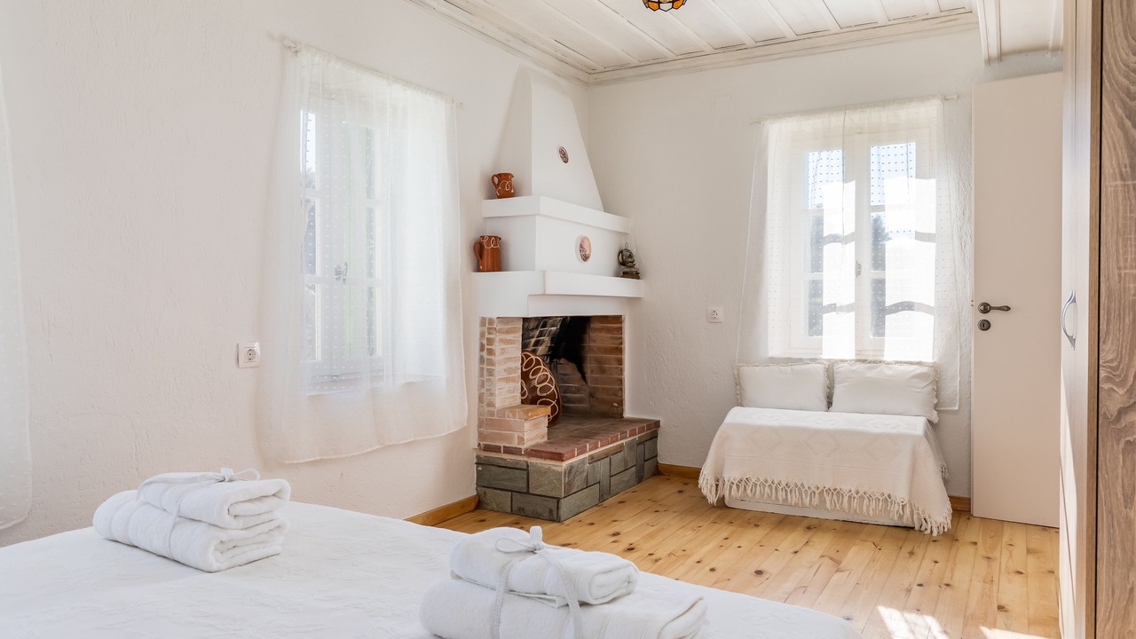 Photo of Bedroom in Skopelos
