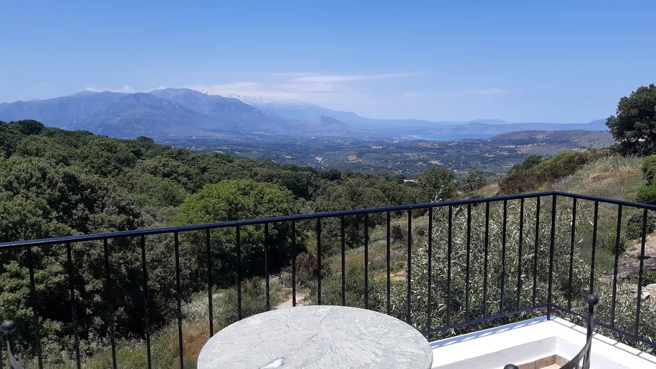 Photo of Outdoor in Monopari