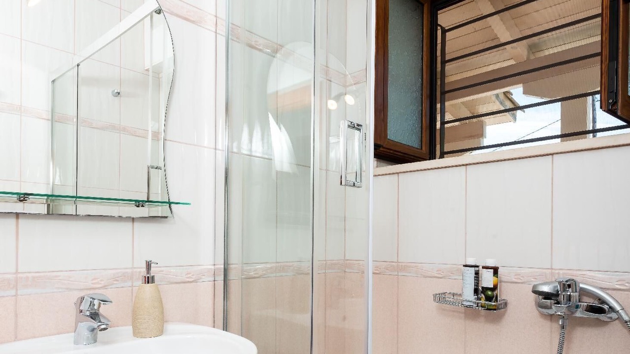 Photo of Bathroom in Evgiros