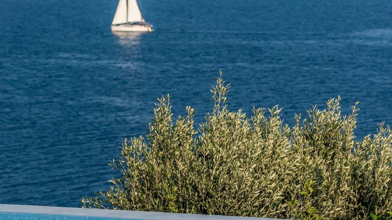 Photo of Outdoor in Evgiros