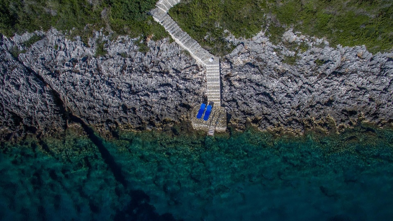 Photo of Outdoor in Evgiros