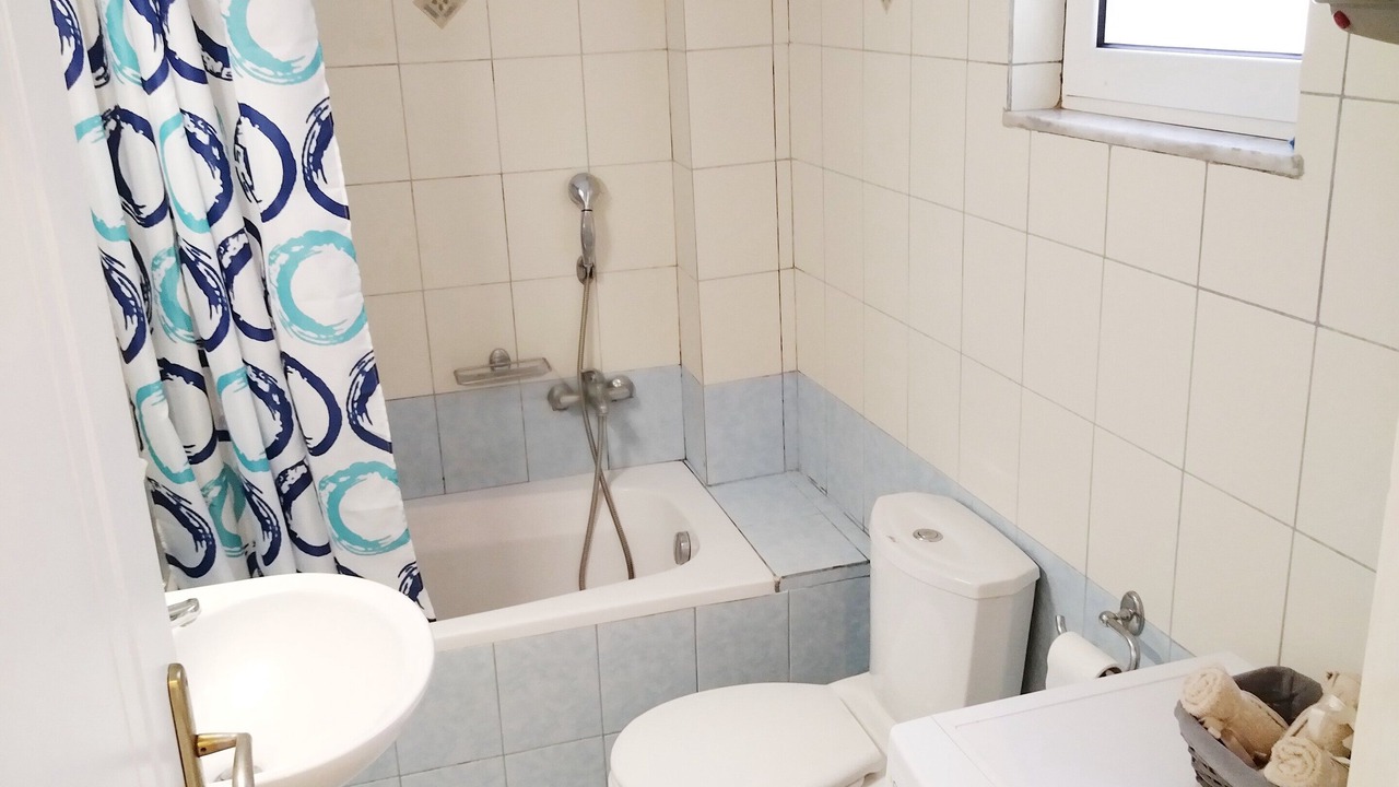 Photo of Bathroom in Mytikas