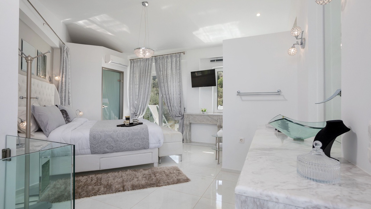 Photo of Bedroom in Skinaria