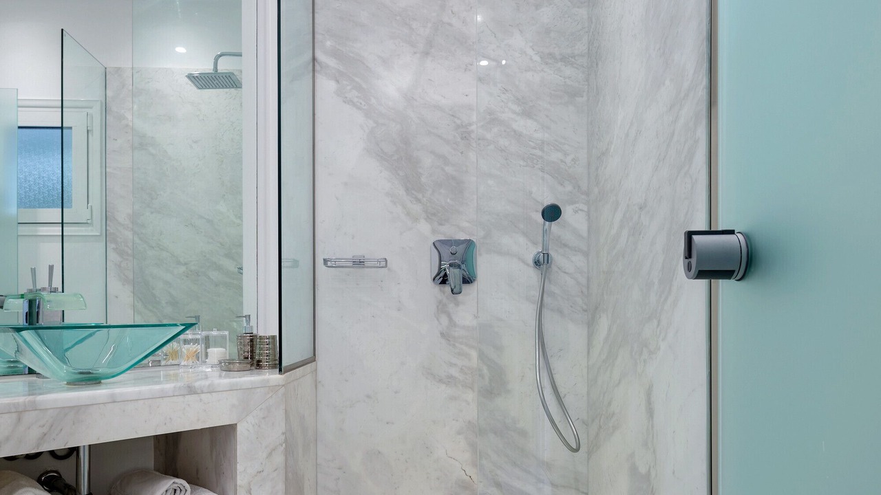 Photo of Bathroom in Skinaria