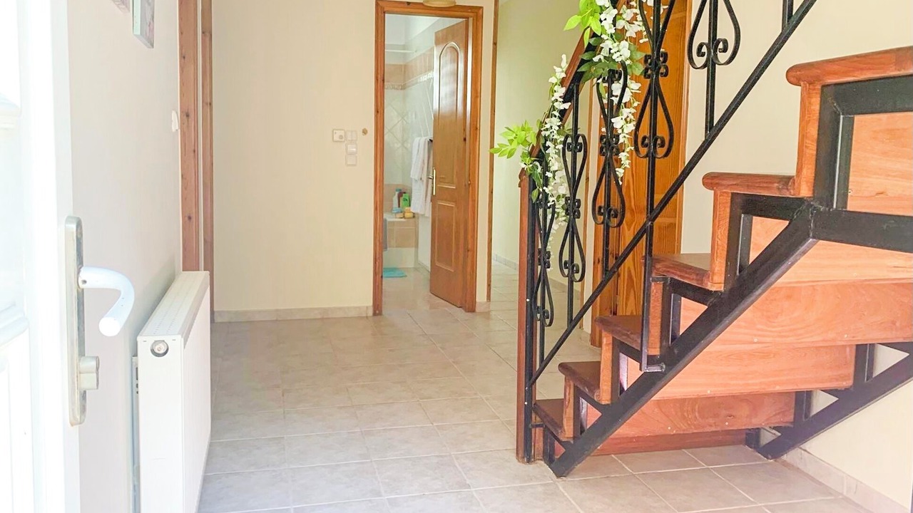 Photo of Others in Ionia