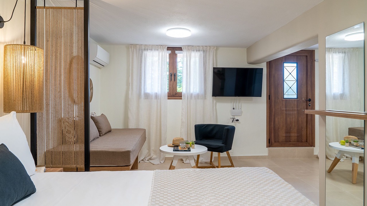 Photo of Bedroom in Kato Gouves