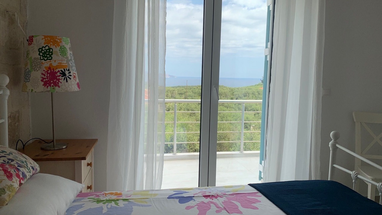 Photo of Bedroom in Douliana