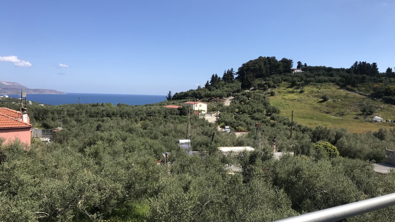 Photo of Patio Balcony in Douliana