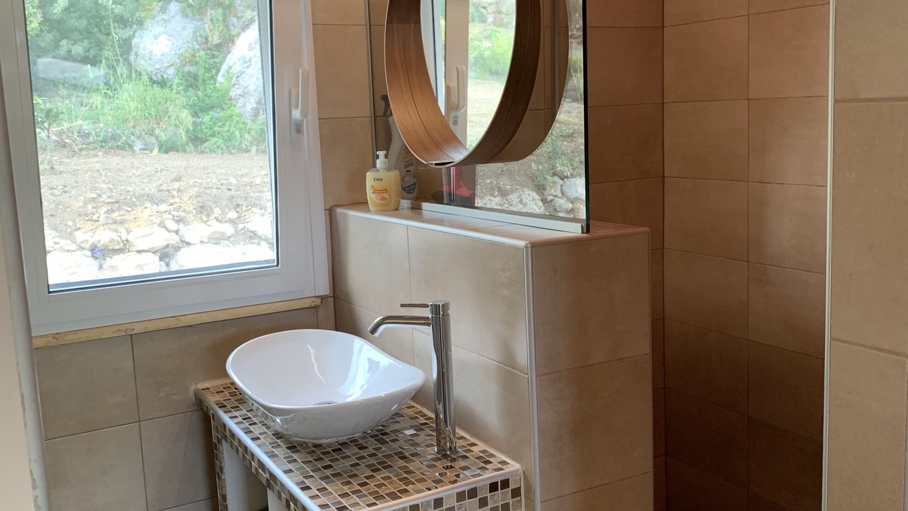 Photo of Bathroom in Vrachos