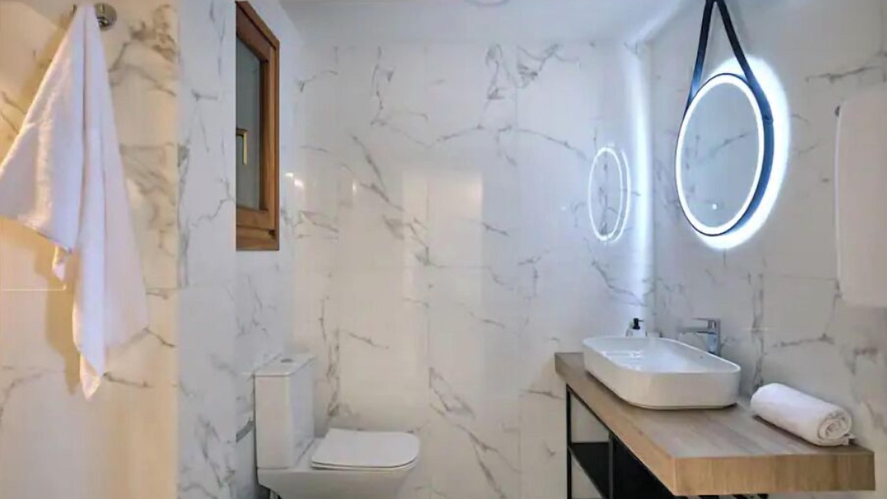 Photo of Bathroom in Ormos Agiou Ioannou