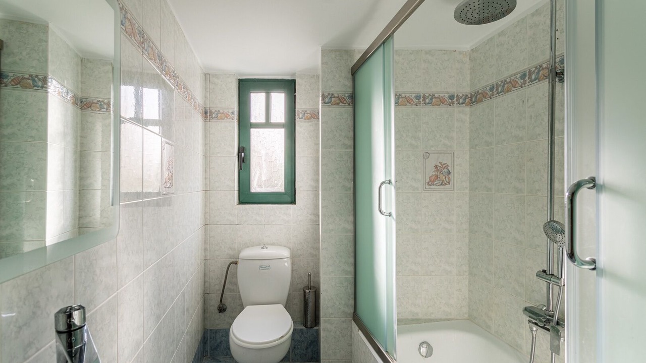 Photo of Bathroom in Kardamyli