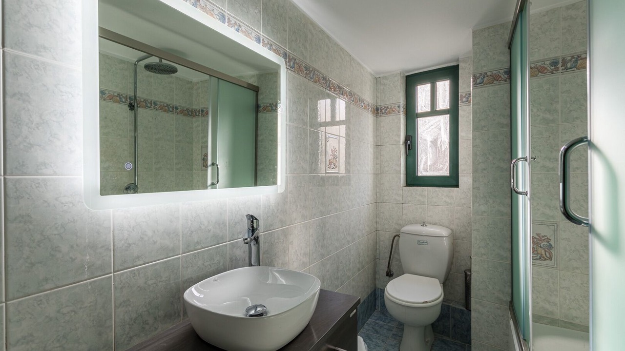 Photo of Bathroom in Kardamyli