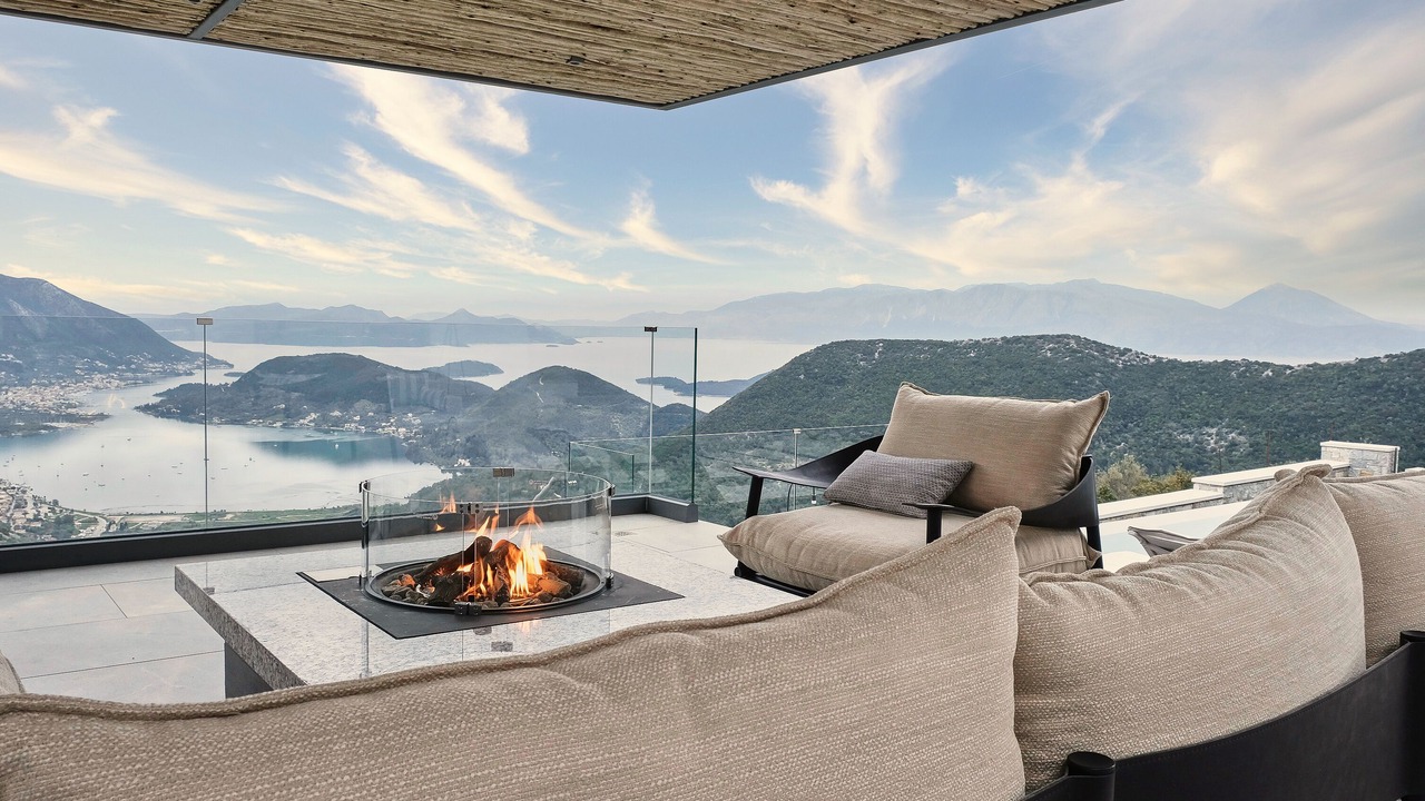 Photo of Patio Balcony in Evgiros