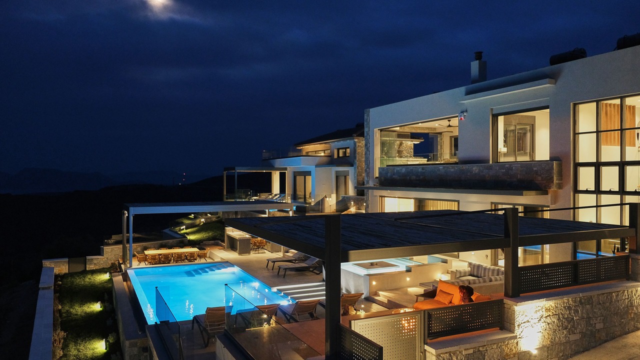 Photo of Outdoor in Evgiros
