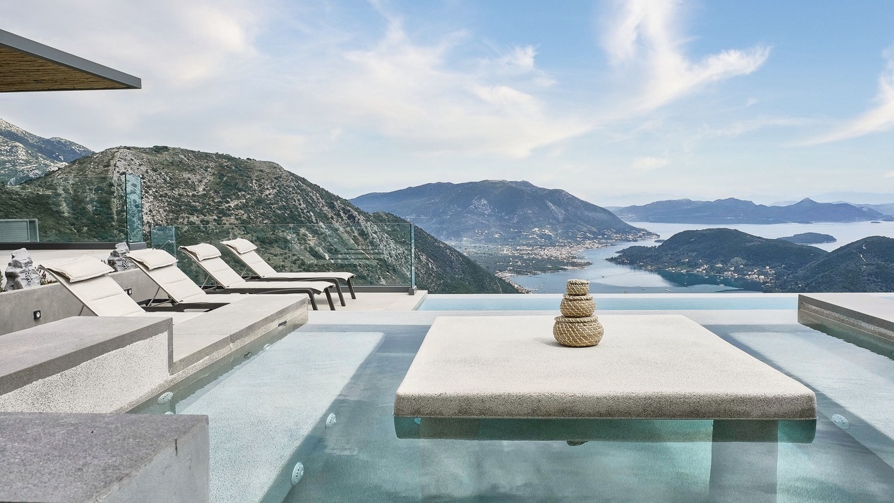 Photo of Outdoor in Evgiros