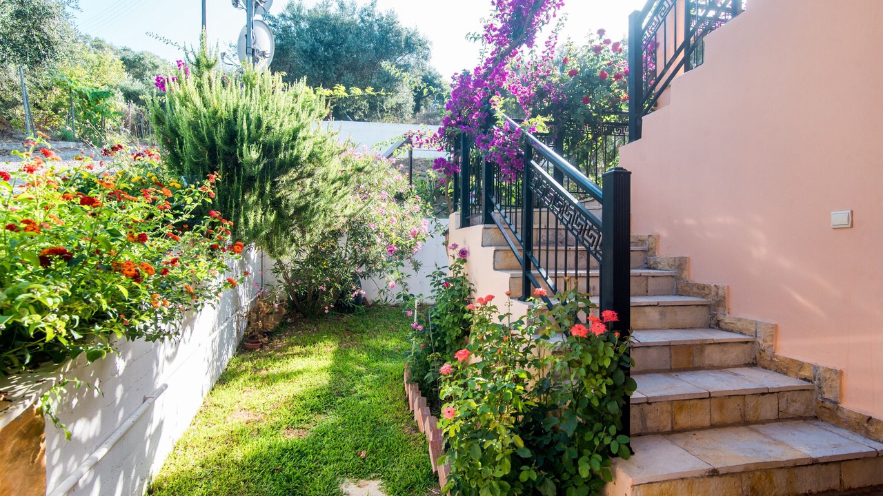 Photo of Outdoor in Messonghi