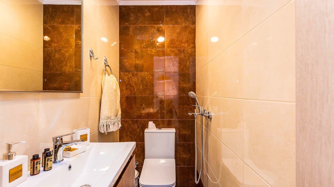 Photo of Bathroom in Monopari