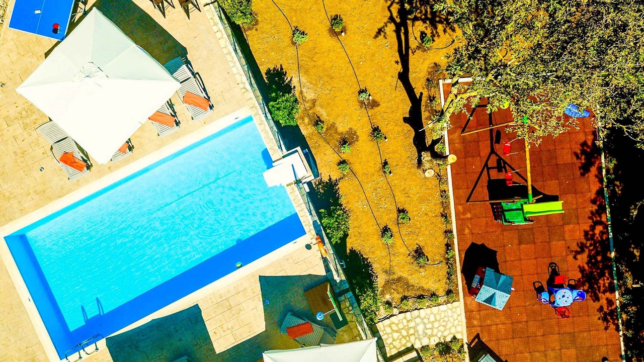 Photo of Outdoor in Monopari