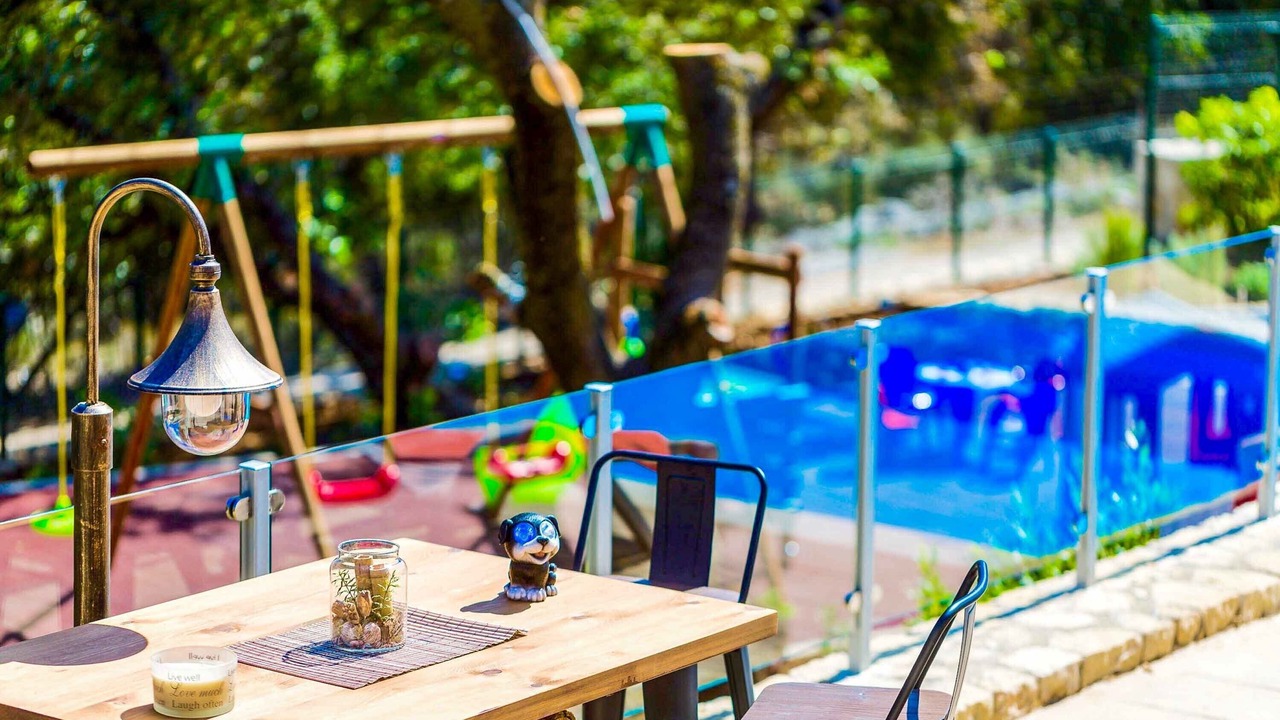 Photo of Outdoor in Monopari