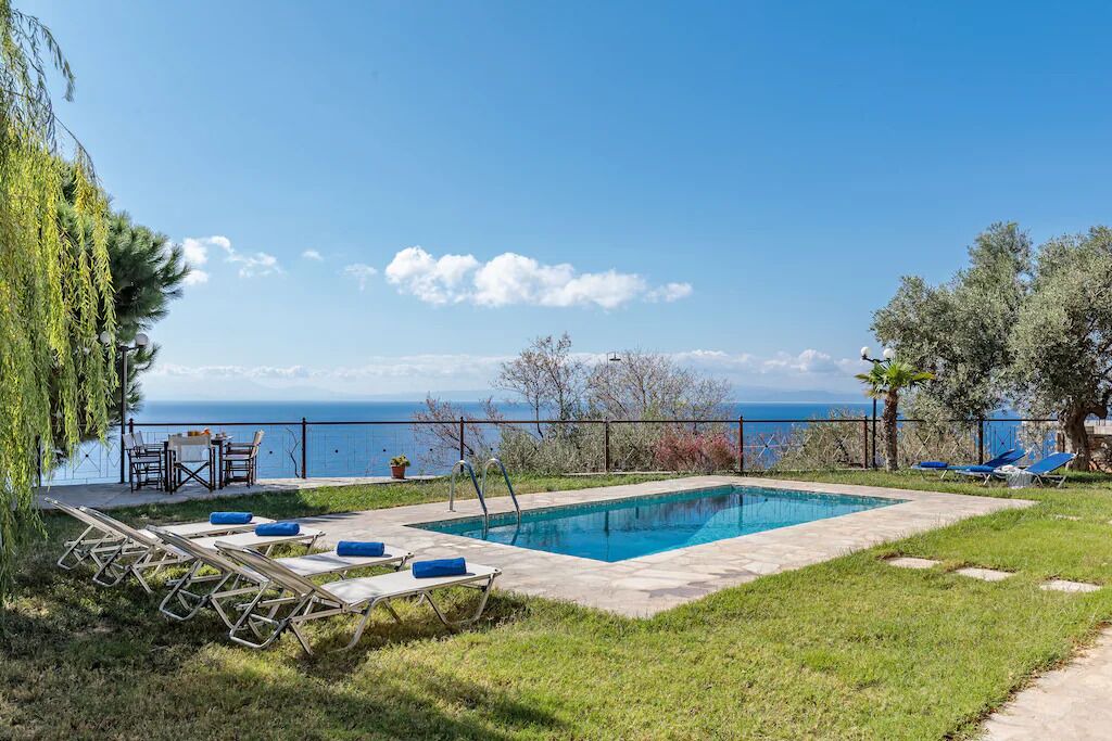 Photo of Outdoor in Glossa
