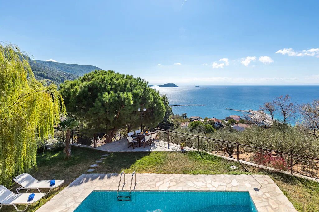 Photo of Outdoor in Glossa